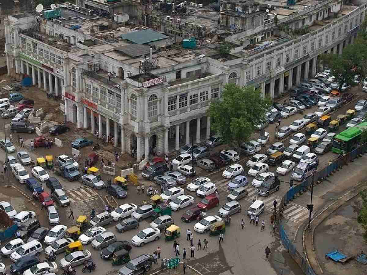 NDMC-doubles-parking-fees-as-Delhis-air-quality-deteriorates-to-very-poor