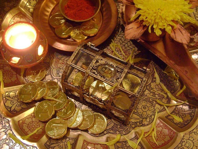 celebrating-dhanteras-the-festival-of-wealth-peachmode