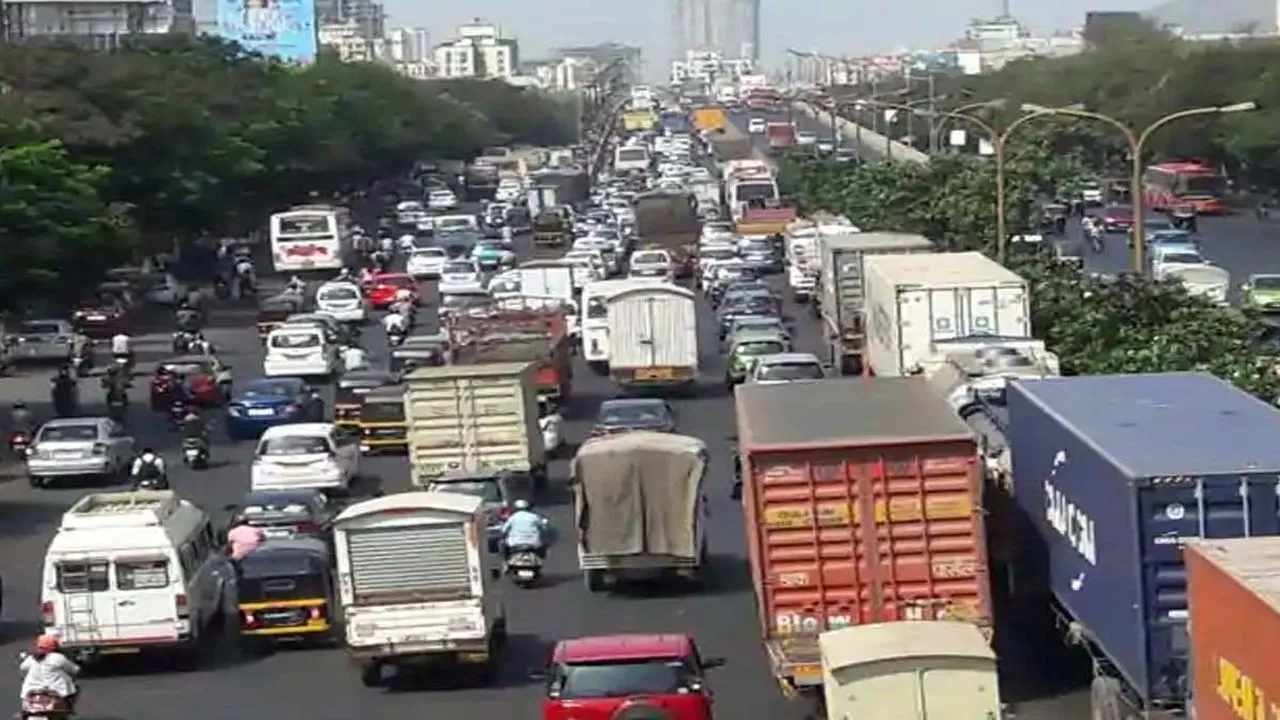 traffic-jam-in-bhiwandi-copy_V_jpg--1280x720-4g