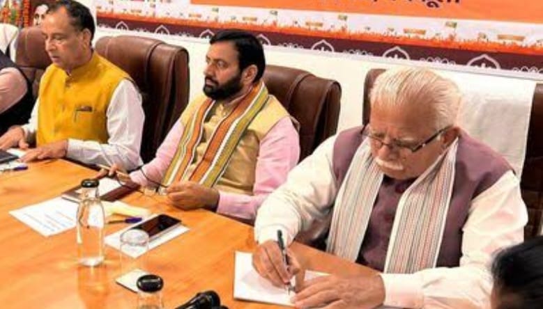 चंडीगढ़-अंबाला मेट्रो की मांग मैंने केंद्रीय मंत्री से की है, और मुझे पूरा भरोसा है कि इसे मंज़ूरी मिलेगी।