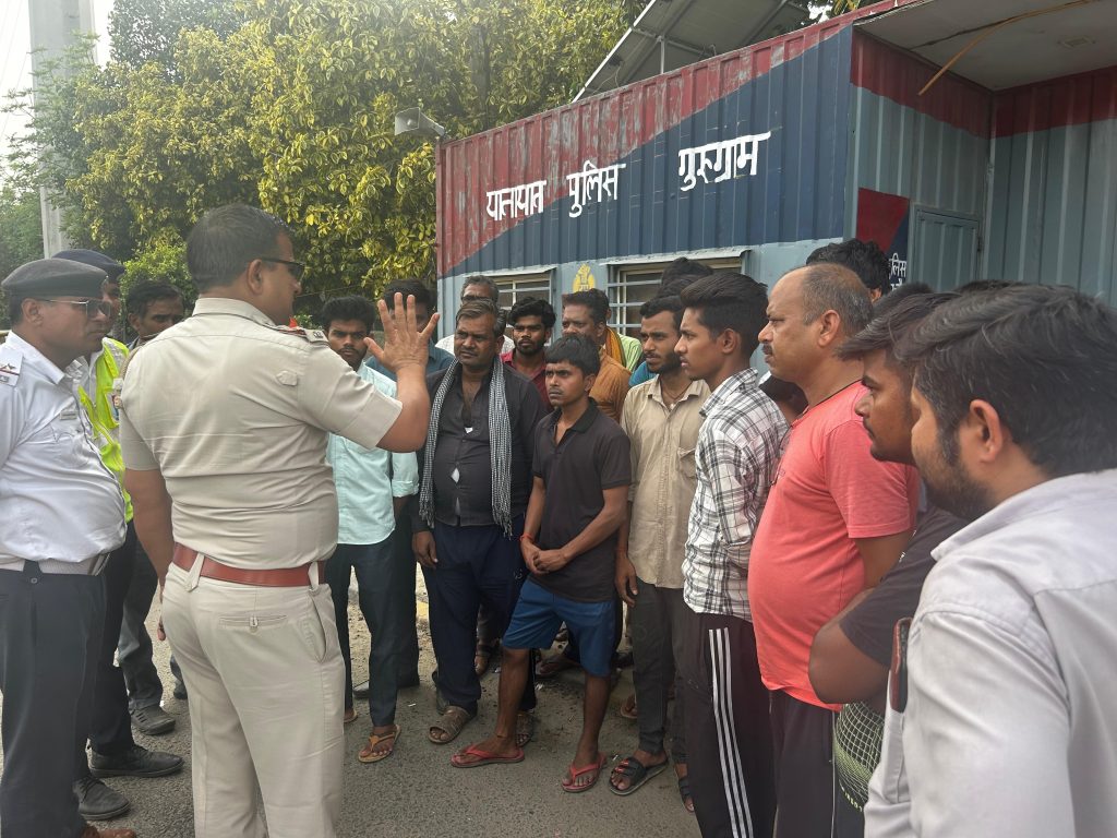 यदि वाहन चालक इस नियम का उल्लंघन करते हैं तो उनके विरुद्ध मोटर व्हीकल एक्ट के तहत कानूनी कार्रवाई की जाएगी।