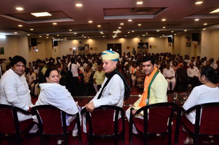 सत्ता बचाने की बौखलाहट में इंदिरा गांधी ने देशा पर थोपा था आपातकाल : गार्गी कक्कड़