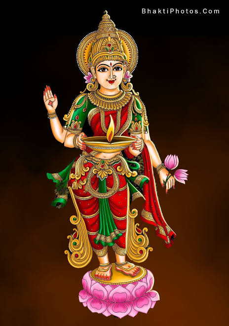 यात्रा: पूर्व, उत्तर, उत्तर‑पूर्व दिशाएं शुभ; पश्चिम से बचें या जौ/राई ग्रहण करें। धार्मिक गतिविधियाँ: पूजा‑पाठ, रथयात्रा आदि करने के लिए अत्यंत शुभ दिन है।
