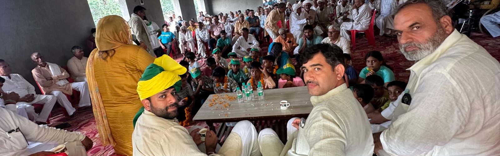 पूर्व डिप्टी सीएम दुष्यंत चौटाला ने गंभीरता दिखाते हुए 75 प्रतिशत रोजगार कानून बनाने का काम किया था,
