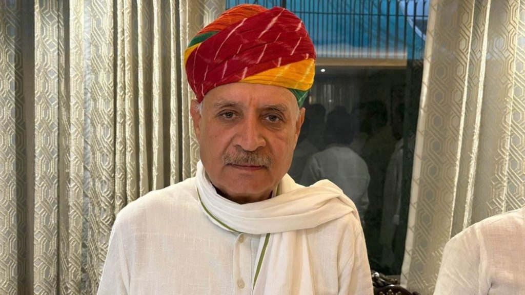 मनोहर लाल खट्टर राष्ट्रीय अध्यक्ष के प्रथम स्थान पर।