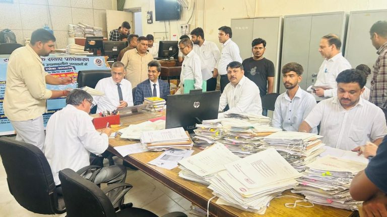 82,609 मामलों का निपटारा आपसी समझौते के आधार पर किया गया।