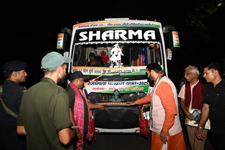 17 जून को युद्ध के महानायक परमवीर चक्र मेजर शैतान सिंह भाटी के शताब्दी जयंती वर्ष में जोधपुर से चली