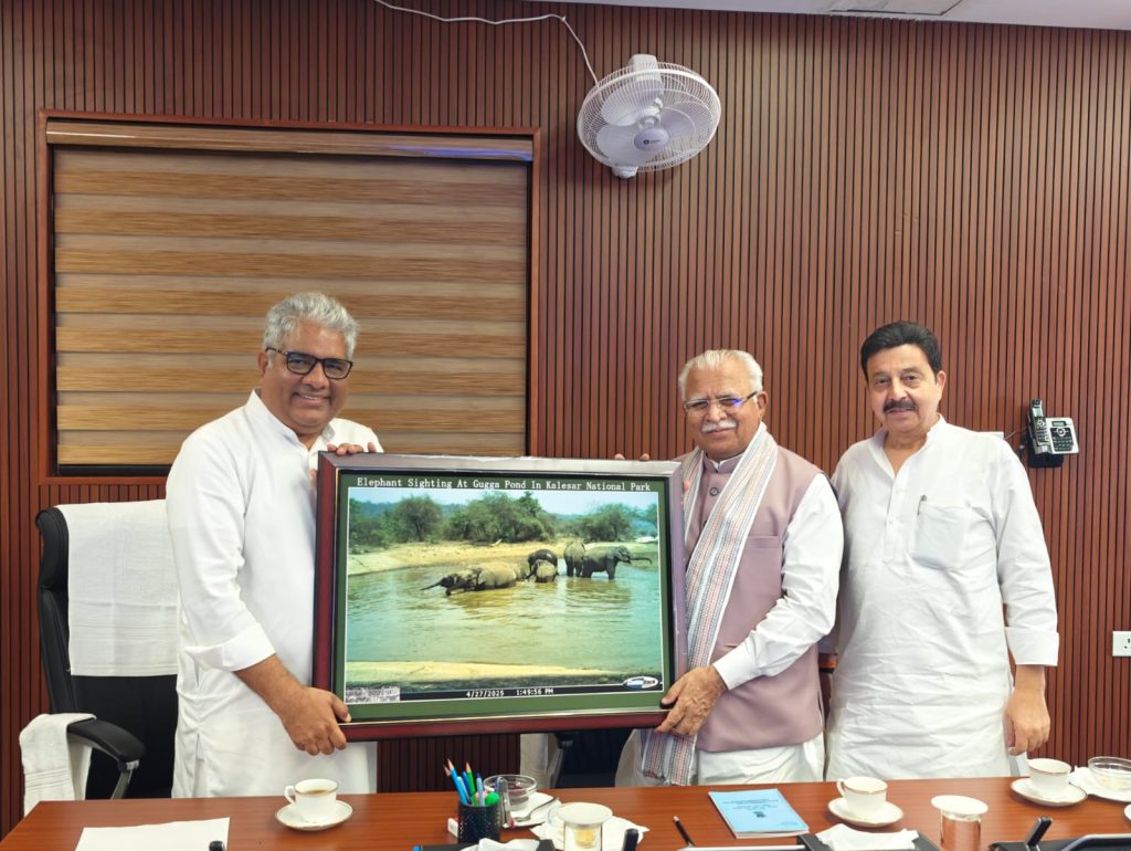 अरावली क्षेत्र में प्रस्तावित विश्व की सबसे बड़ी जंगल सफारी को मूर्त रूप देने के लिए वन एवं वन्यजीव मंत्री राव नरबीर सिंह ने केंद्रीय मंत्रियों संग की उच्चस्तरीय बैठक