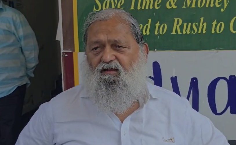 भाजपा सभी को साथ लेकर चलती है बीजेपी कभी भी धर्म की राजनीति नहीं करती - विज धनखड ने अपने स्वास्थ्य का हवाला देते हुए अपने विवेक से इस्तीफा दिया है और विपक्ष को इस पर विश्वास करना चाहिए- विज