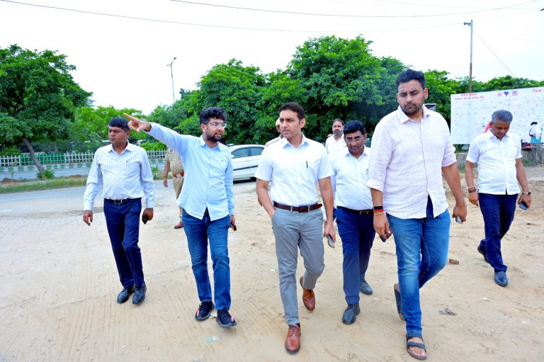 घर से परीक्षा केंद्र तक मिली सुविधाओं से खिले परीक्षार्थियों और अभिभावकों के चेहरे