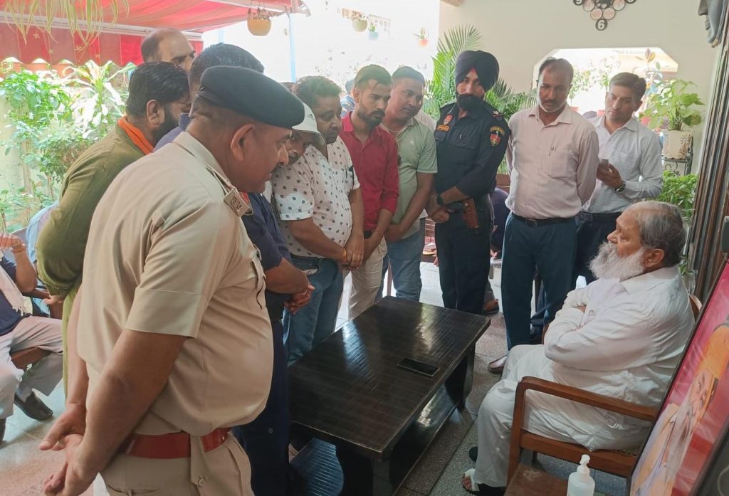 नारायणगढ़ रोड पर स्थित अम्बाला छावनी विधानसभा क्षेत्र के सभी गांवों को अम्बाला छावनी फीडर से बिजली आपूर्ति होगी- ऊर्जा मंत्री अनिल विज