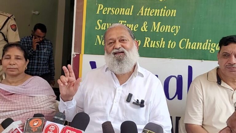 प्रधानमंत्री नरेन्द्र मोदी ने जीएसटी की दरें घटाकर हिन्दुस्तान के विकास को पहिए लगा दिए - ऊर्जा, परिवहन एवं श्रम मंत्री अनिल विज बुरी आदतों वाली चीजों पर 40 प्रतिशत जीएसटी कर लगाया गया- अनिल विज सरकार ने ऑनलाईन गेमिंग पर विधेयक प्रस्तुत कर पारित किया सरकार सही दिशा में चल रही है और व्यक्तित्व निर्माण पर भी कार्य कर रही- विज