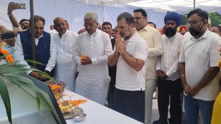 श्याम सुंदर छुट्टी पर, सुनील का हो गया ट्रांसफर IPS वाई पूरन कुमार सुसाइड केस में चंडीगढ़ पुलिस की तरफ से बनाई गई SIT ने 11 अक्टूबर को रोहतक के थाना अर्बन एस्टेट पहुंचकर पूछताछ की। SIT ने IG ऑफिस में कार्यरत रहे रीडर श्याम सुंदर व ASI सुनील के बारे जानकारी जुटाई तो पता चला कि श्याम सुंदर पिछले दो-तीन दिन से छुट्टी पर हैं। जबकि ASI सुनील का ट्रांसफर भिवानी हो चुका है। अब उसके बारे में पता नहीं है कि वह कहां है। दोनों को सोमवार को चंडीगढ़ बुलाया गया था।