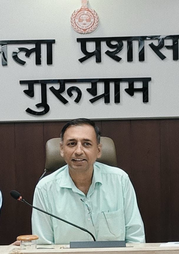 एडीसी ने कहा कि डीसी अजय कुमार ने जिला में शिकायत निपटान में पारदर्शिता और जवाबदेही बढ़ाने के लिए नियमित निगरानी और त्वरित कार्रवाई करना सुनिश्चित की है। डीसी स्वयं जिला में सम्बधित विभागों के जिला अधिकारियों से जवाबदेही के साथ तय समय पर समाधान शिविर में आई शिकायतों की समीक्षा कर रहे हैं।