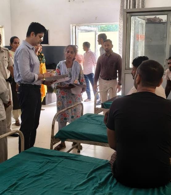 नशा न करने के बारे में प्रेरित किया तथा उससे होने वाले नुकसान के बारे में उनको अवगत करवाया।