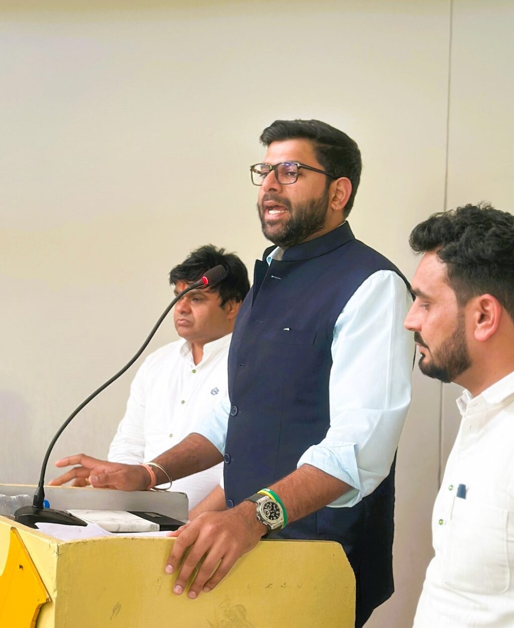 WhatsApp Image 2025-11-06 at 6.14.09 PM (1)