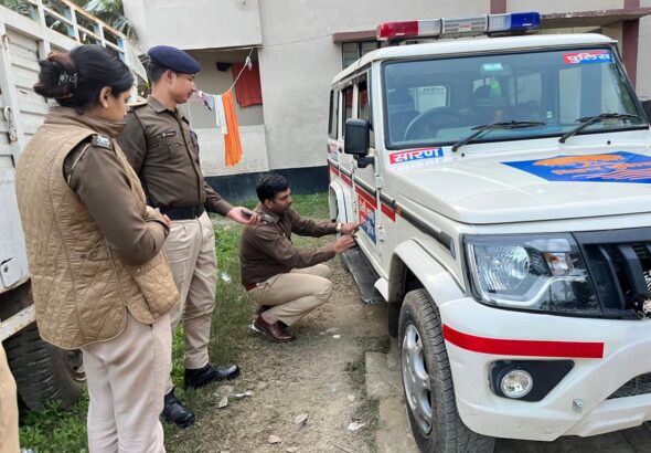 अपने आप को कम्पनी का फर्जी डायरेक्टर बताकर रुपए ट्रांसफर कराने के मामले में नाइजीरिया मूल के 02 आरोपी गिरफ्तार।