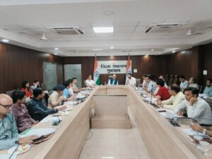 प्रधान सलाहकार (शहरी विकास) डी. एस ढेसी की अध्यक्षता में जिला स्तरीय समन्वय समिति की 8वीं बैठक सम्पन्नबैठक में भूजल के दुरुपयोग पर सख़्त कार्रवाई के निर्देश, जीएमडीए संभालेगा सेक्टर 81–115 में सीवर नेटवर्क का जिम्मा
एचएसवीपी और नगर निगम मानेसर द्वारा माइक्रो एसटीपी माध्यम से बनाई जाएगी स्थानीयकृत सीवेज उपचार की योजना