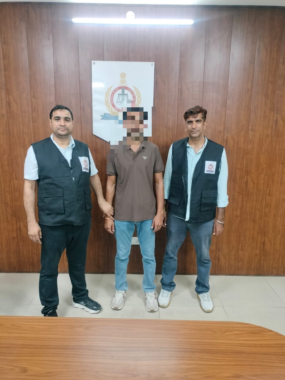 रोहतक जिला में 5,500 रुपये की रिश्वत लेते उर्दू कॉपीस्ट रंगे हाथ गिरफ्तार