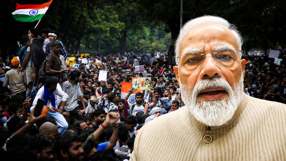 सोशल मीडिया पर प्रधानमंत्री का संदेश: 300 मिलियन व्यूज़ पार करने पर देशवासियों का जताया आभार नई दिल्ली, 25 जुलाई। प्रधानमंत्री नरेंद्र मोदी ने सोशल मीडिया पर अपने समर्थकों, फॉलोअर्स और देशवासियों का आभार व्यक्त करते हुए कहा कि डिजिटल प्लेटफॉर्म आज देश के करोड़ों लोगों से सीधे संवाद का सबसे प्रभावी माध्यम बन चुका है। उन्होंने सोशल मीडिया की ताकत को रेखांकित करते हुए कहा कि लोगों का निरंतर स्नेह और विश्वास ही उनकी सबसे बड़ी प्रेरणा है।