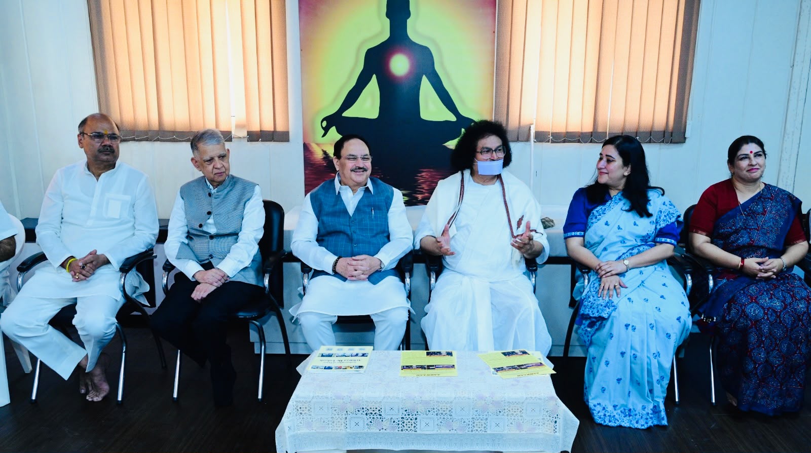 जे.पी. नड्डा ने ‘वर्ल्ड पीस एंबेसडर’ ग्रंथ का किया लोकार्पण, जैन आचार्य लोकेशजी से लिया आशीर्वाद