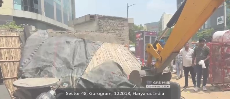 बादशाहपुर में नगर निगम का बड़ा ध्वस्तीकरण अभियान
