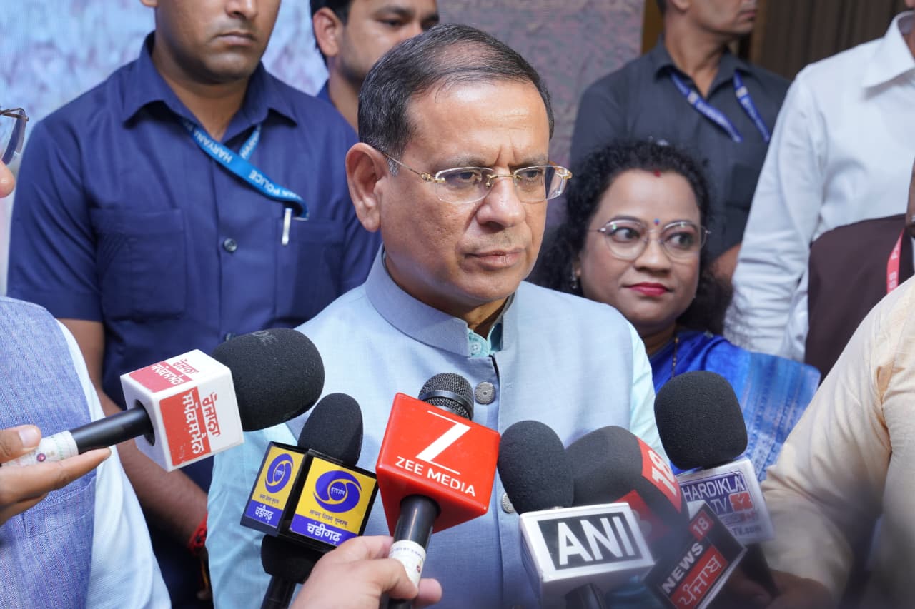 हरियाणा की मंडियों में फसल खरीद की स्थिति पर सरकार की पैनी नजर, किसानों को परेशानी न होने के सख्त निर्देश: खाद्य, नागरिक आपूर्ति एवं उपभोक्ता मामले राज्य मंत्री राजेश नागर