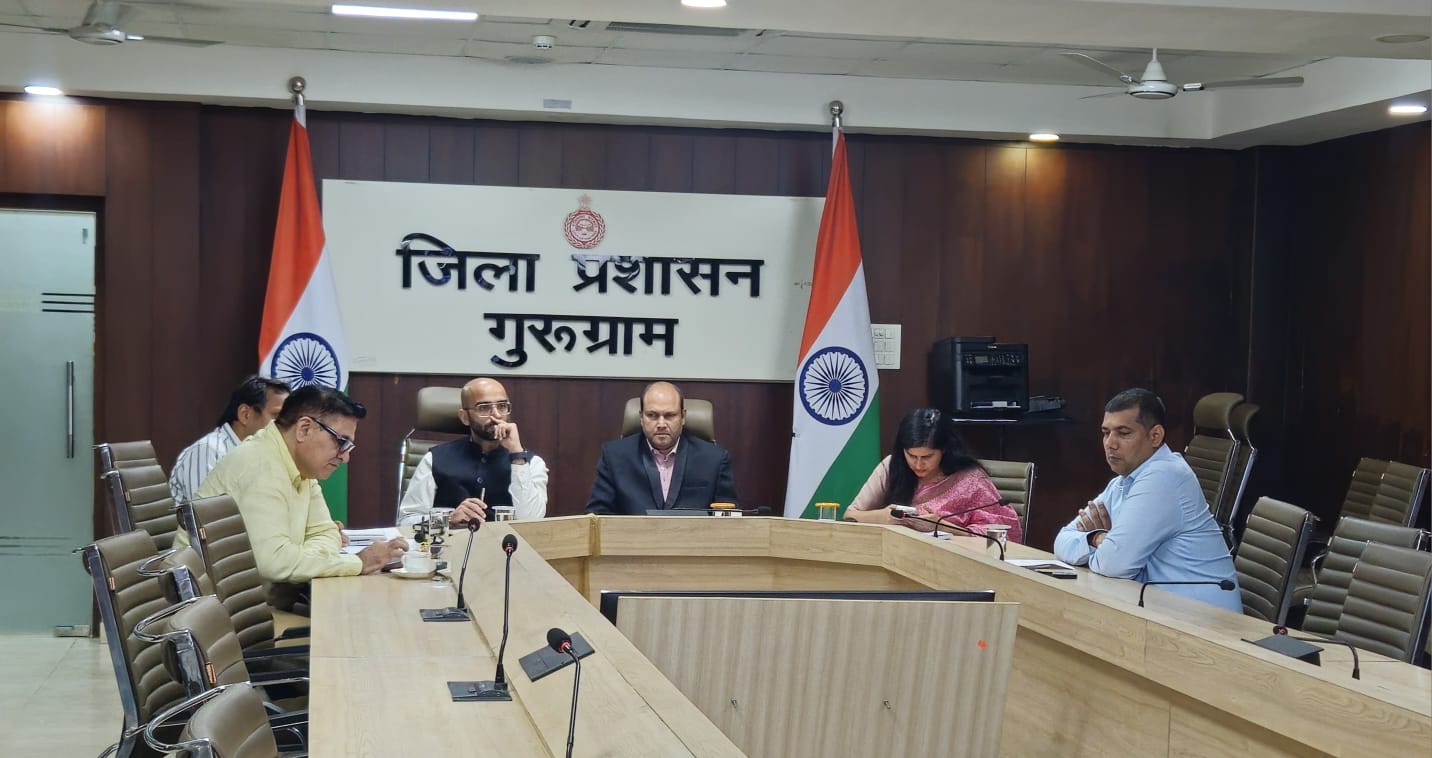 मतदाता सूची के लंबित मामलों का प्राथमिकता से करें निपटान: मंडल आयुक्त रवि प्रकाश गुप्ता