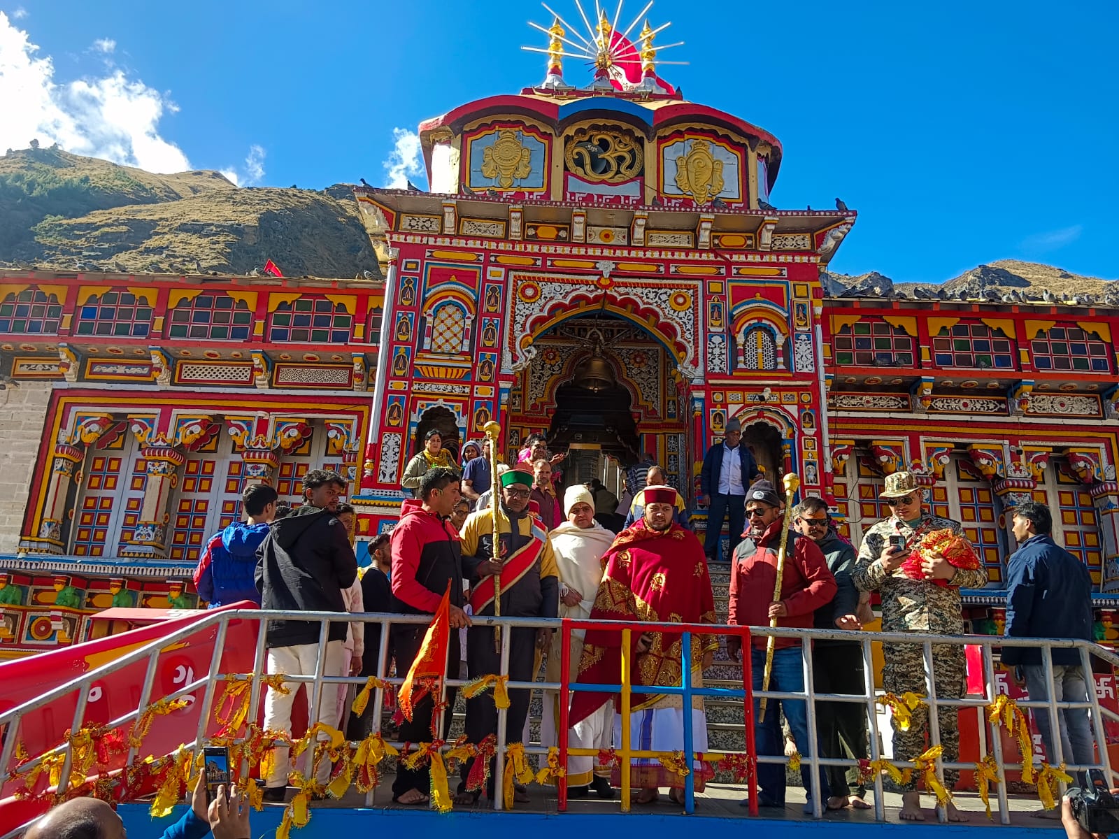 16 नवंबर को रात 9:37 बजे बंद होंगे बदरीनाथ धाम के कपाट, 12 नवंबर से शुरू होंगी पंच पूजाएं
